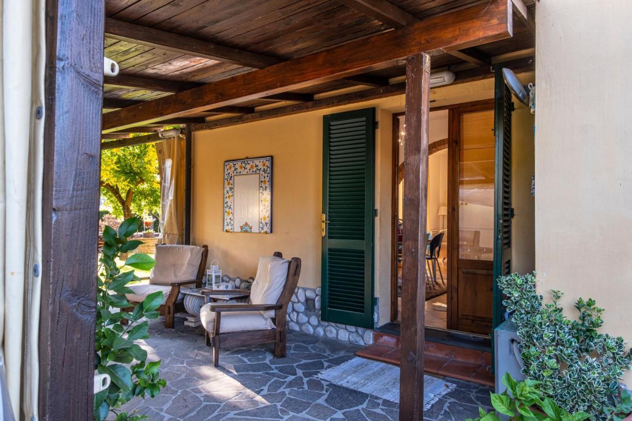B&B La Serra ซานมีเนียโต ภายนอก รูปภาพ