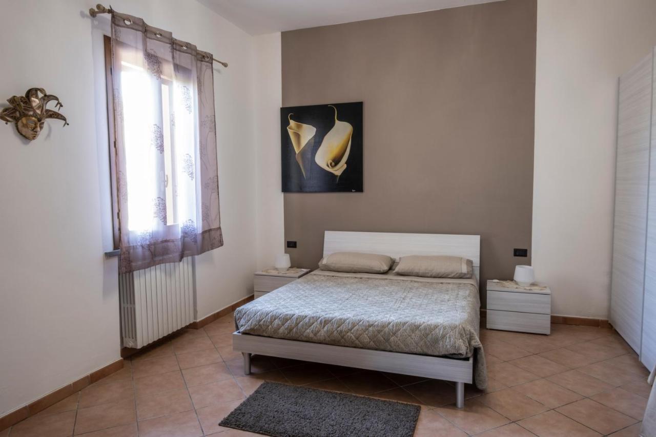 B&B La Serra ซานมีเนียโต ภายนอก รูปภาพ